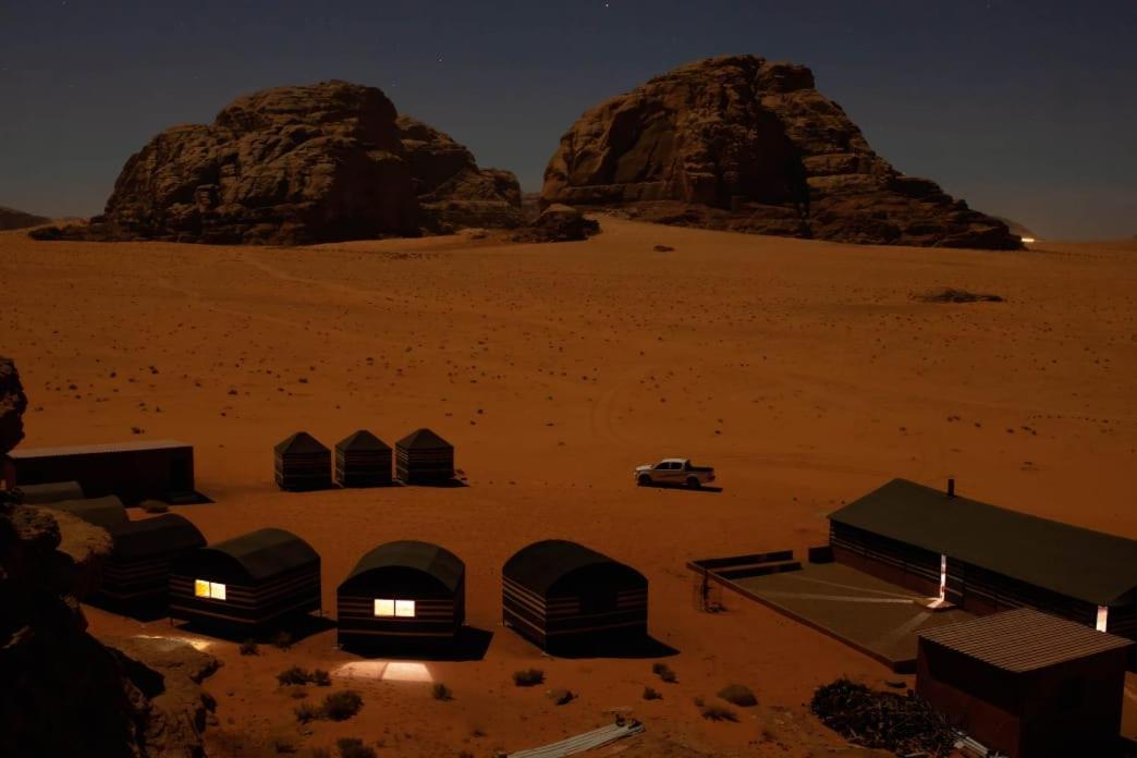 Wadi Rum Old Bedouin Camp Eksteriør billede