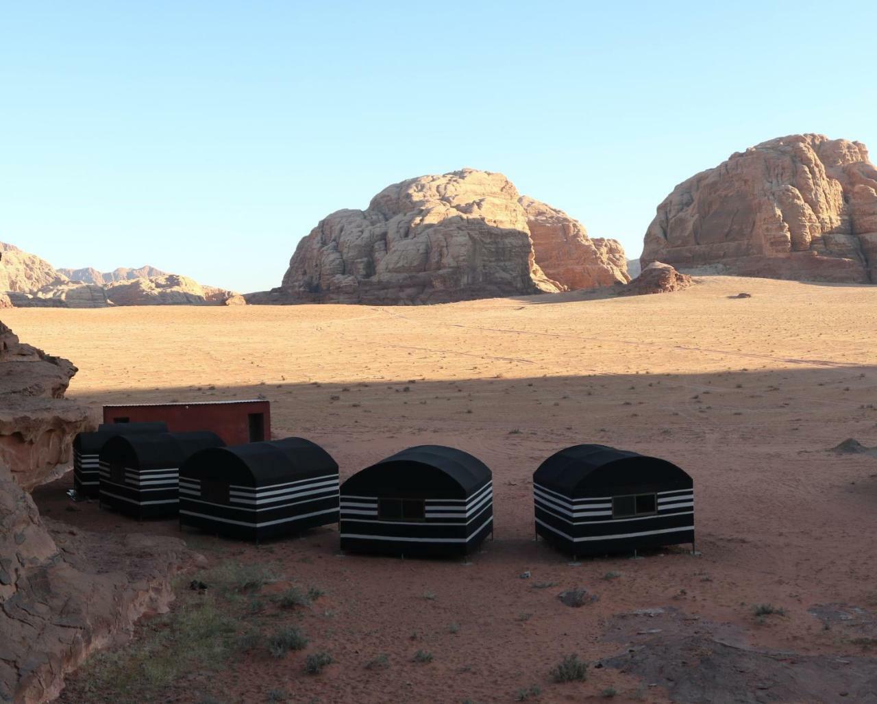 Wadi Rum Old Bedouin Camp Eksteriør billede