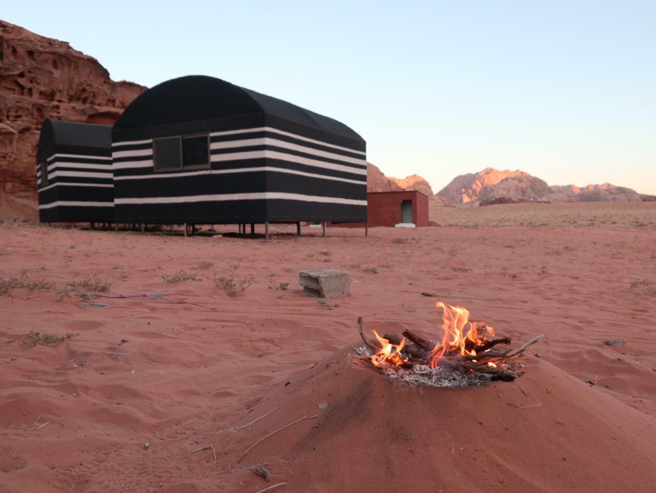 Wadi Rum Old Bedouin Camp Eksteriør billede