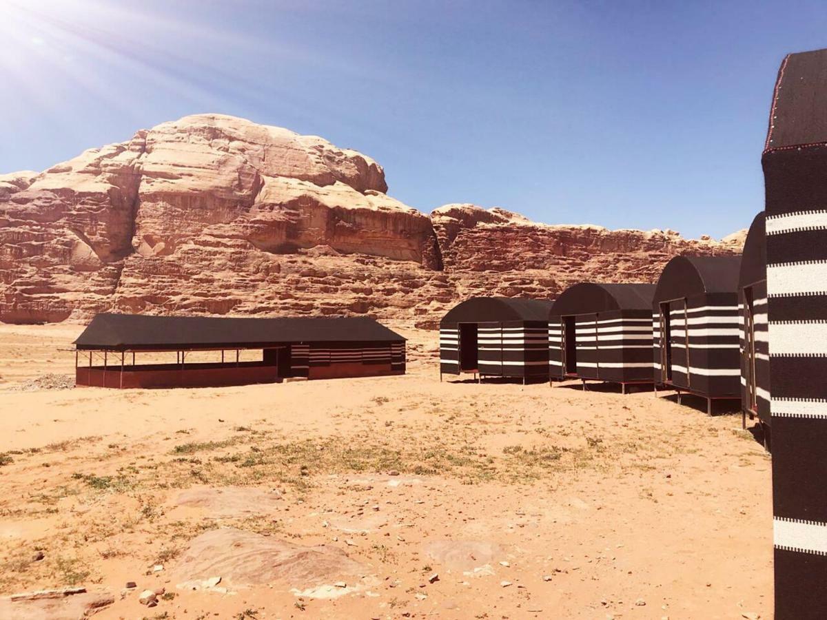 Wadi Rum Old Bedouin Camp Eksteriør billede